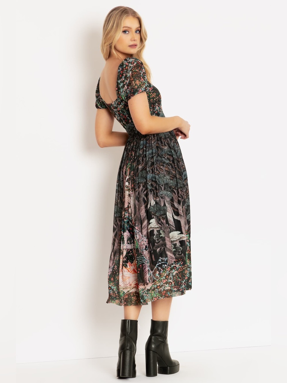 Rare BlackMilk | Nielsen Sleeping Beauty Midaxi Dress - Picture 2 of 12